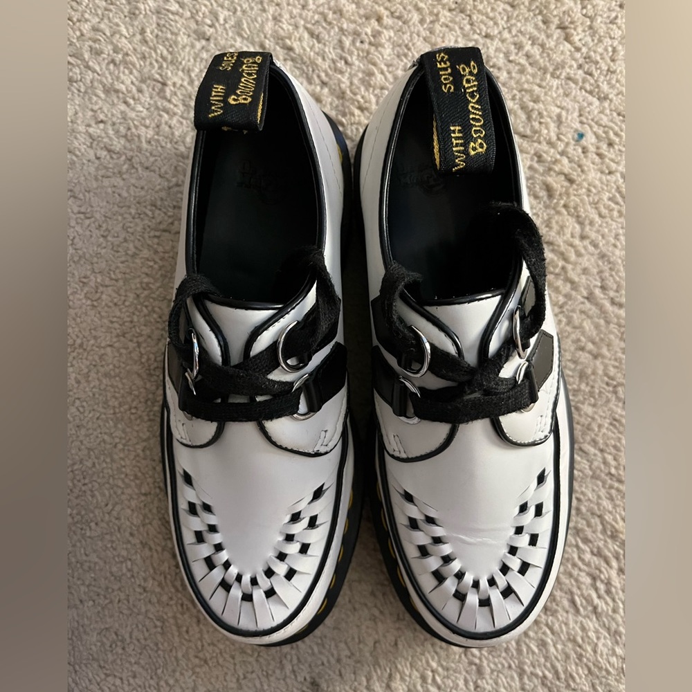 Sidney white and black platform dr. martens. Size 8 in womens and size 7 in mens